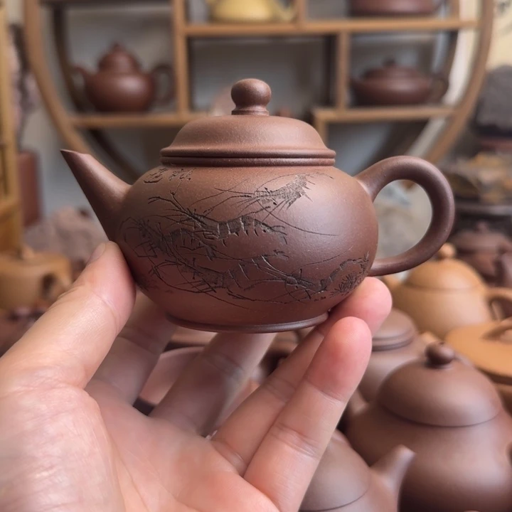 紫砂茶壶水平160cc台西嫩底槽清刻绘
