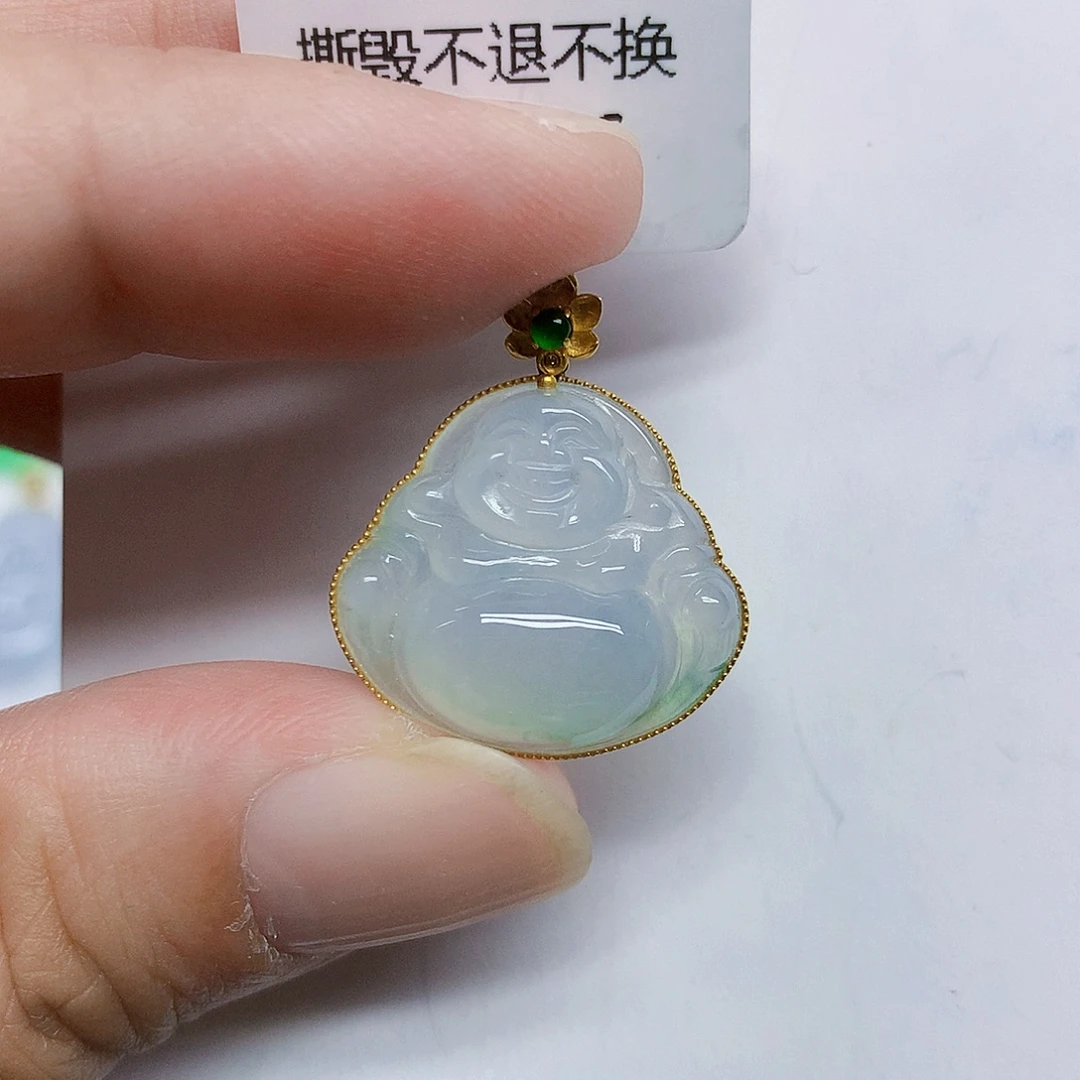 颈饰18K金镶嵌翡翠佛公