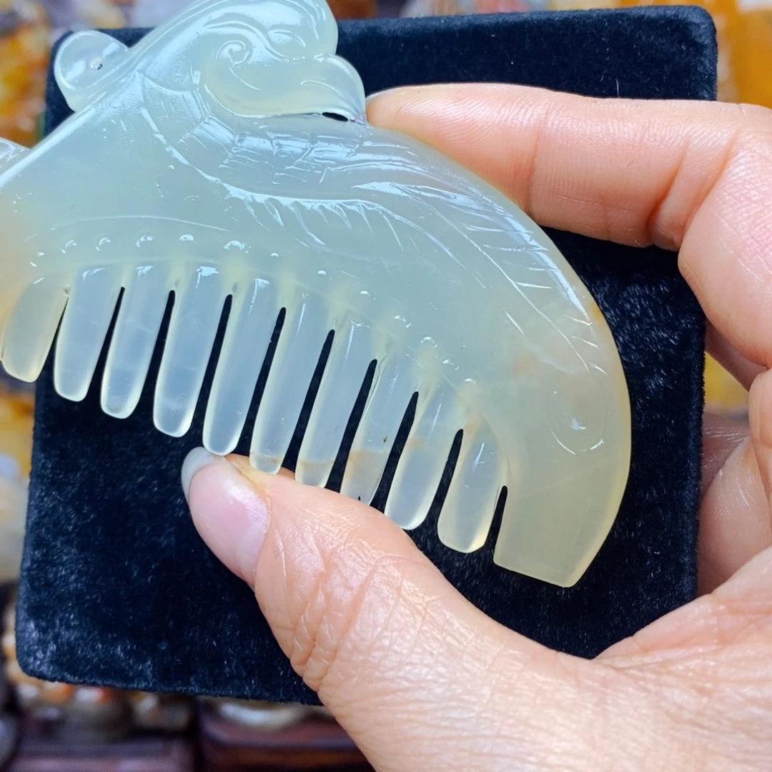 未镶嵌石英质玉(黄龙玉)颈饰