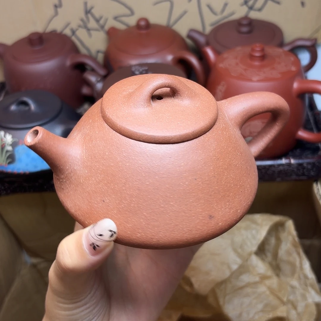 甄选宜兴本土紫砂壶