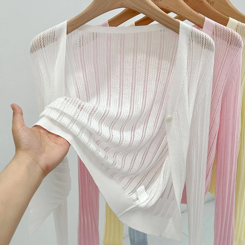 设计感白色针织长袖小开衫女夏季配吊带裙外搭V领软糯防晒短罩衫