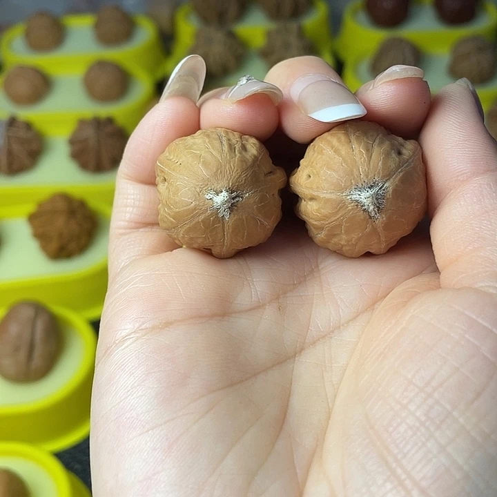 半****吊坠文玩核桃奔奔