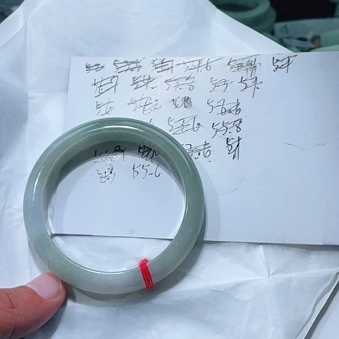 翡翠未镶嵌手镯天然翡翠手镯