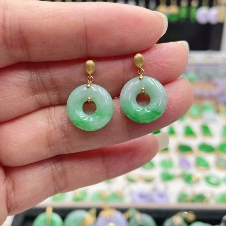 翡翠18K金镶嵌耳饰