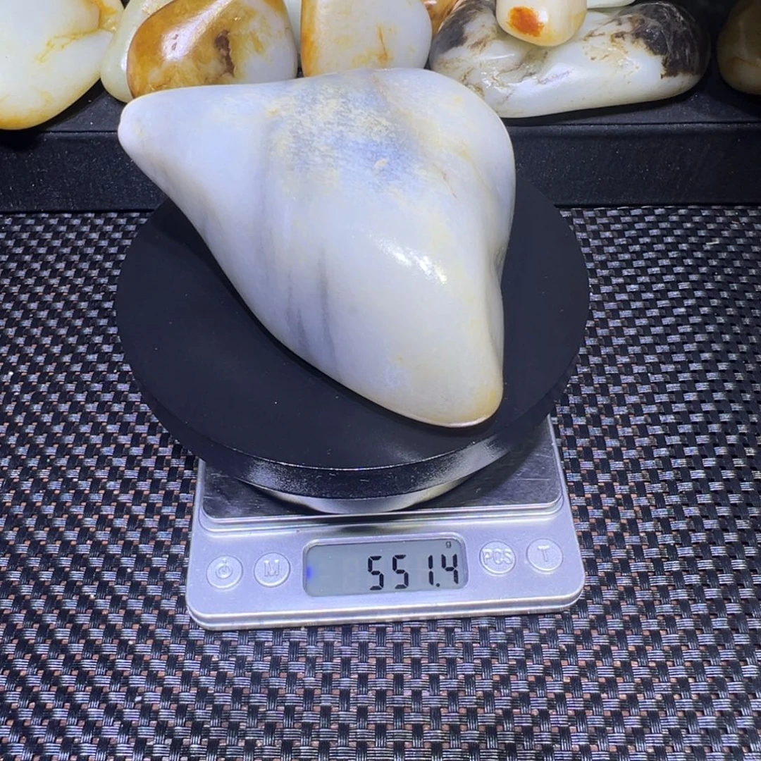 和田玉（子料）未镶嵌吊坠(不含链)551克