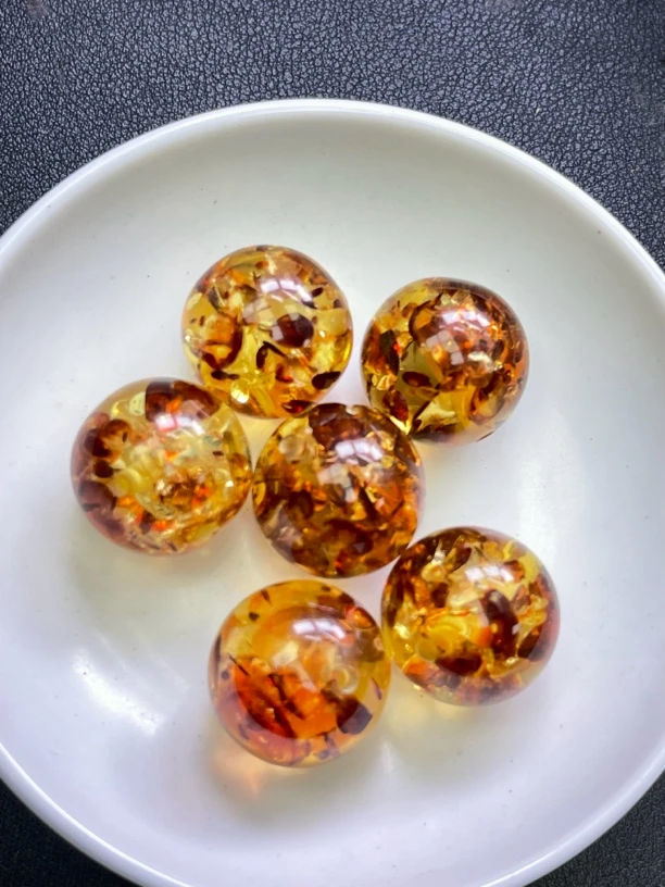 天然琥珀蜜蜡 锦鲤花珀散珠Y2236   22MM 1颗（赠弹力绳）