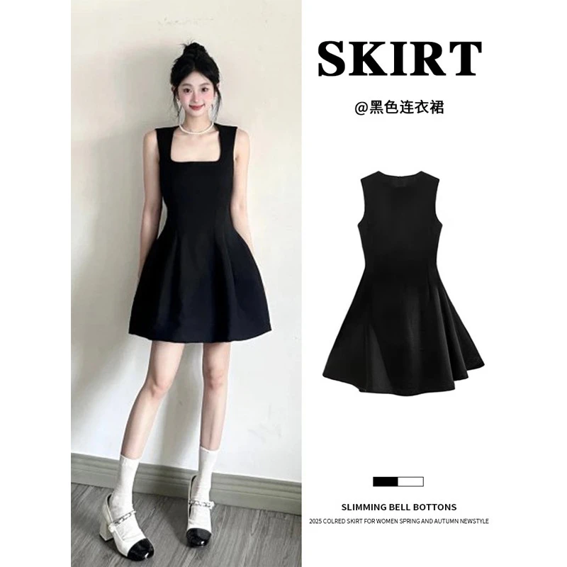 黑色赫本风无袖连衣裙女夏日绝美方领小个子a字短裙小黑显瘦裙子