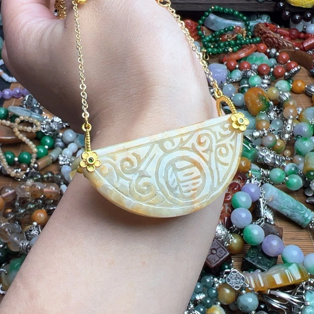 呆***人翡翠未镶嵌颈饰特别福利