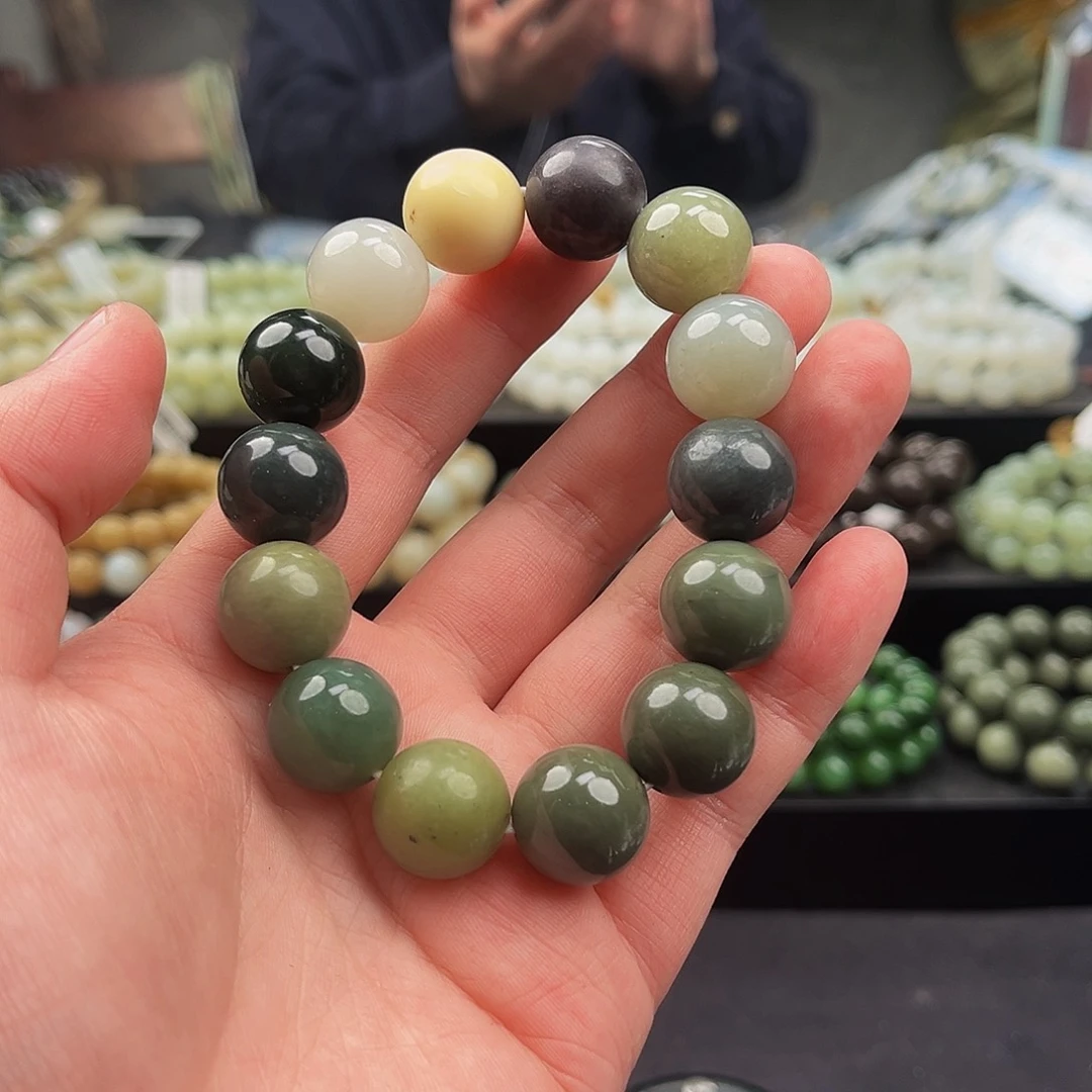 和田玉手串未镶嵌
