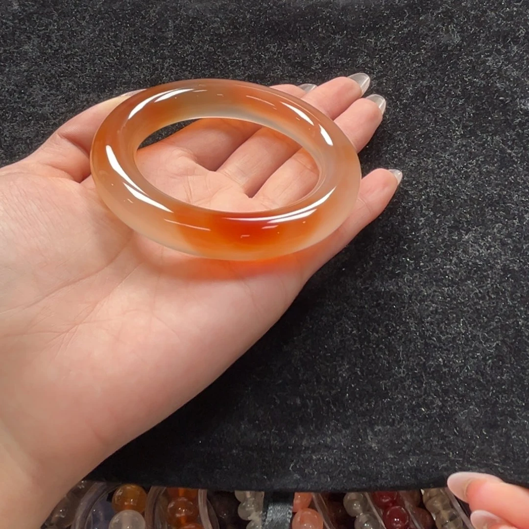 手镯玛瑙/玉髓未镶嵌