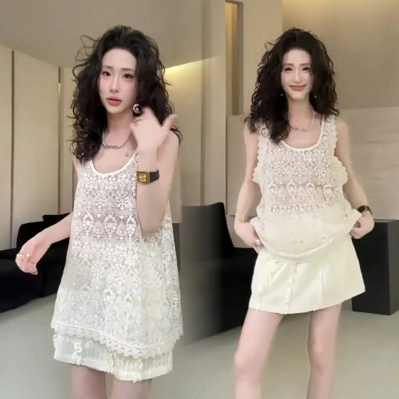 新款百搭长袖花边衬衫松紧腰a字褶皱短裙两件套装+内搭蕾丝背心