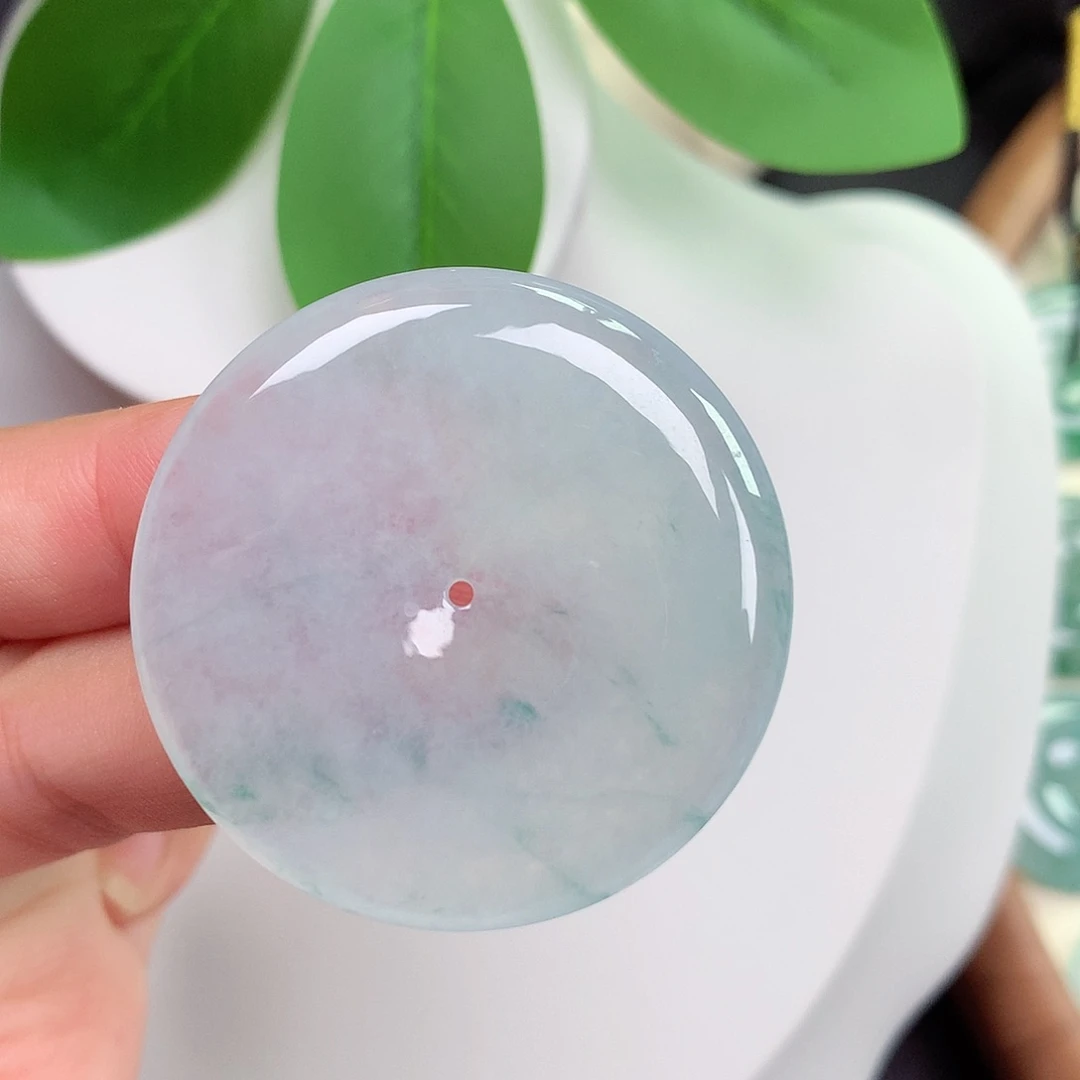 颈饰未镶嵌翡翠平安扣 39x5.7mm