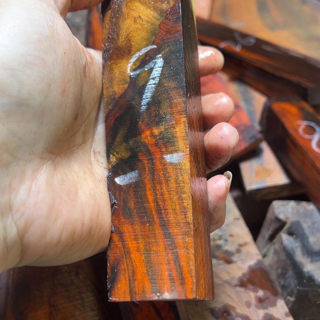 一***一交趾黄檀（大红酸枝）