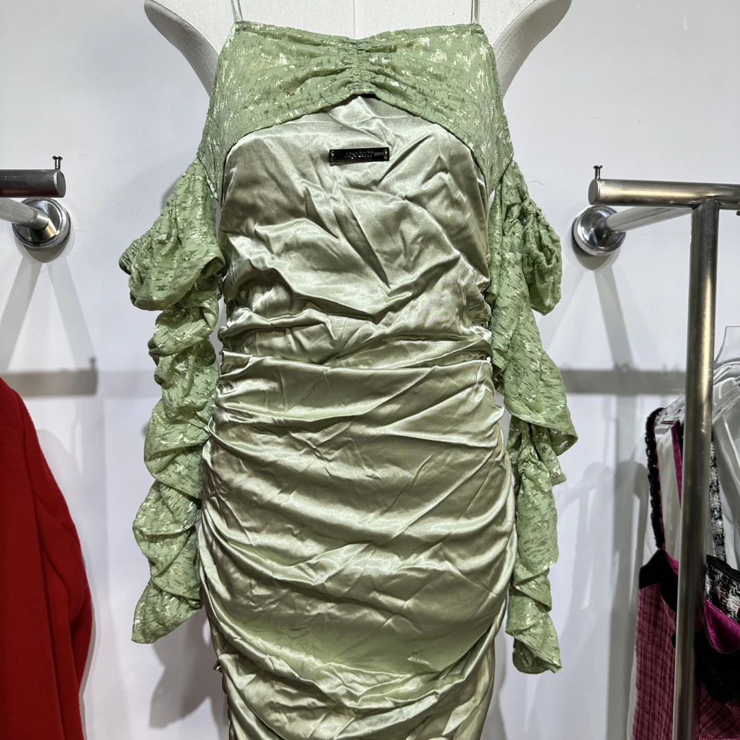 纯欲小心机褶皱吊带性感辣妹包臀秋季连衣裙