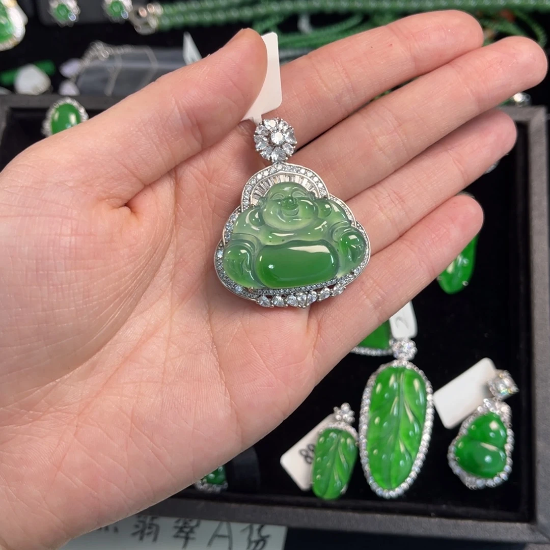翡翠银S925镶嵌戒指佛公吊坠
