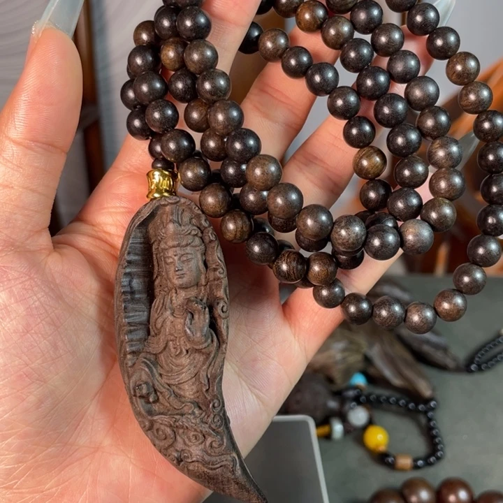贡木手串/手链雷月牙观音