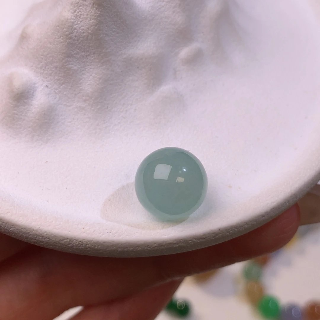 未镶嵌定制翡翠薄荷绿 10.3mm j