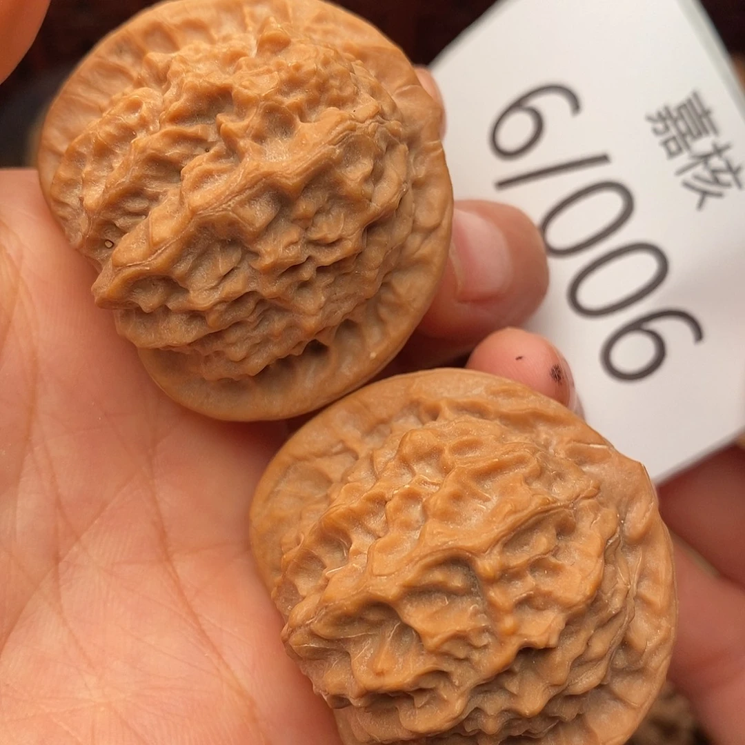 竹***鞋把件文玩核桃40瓷娃娃