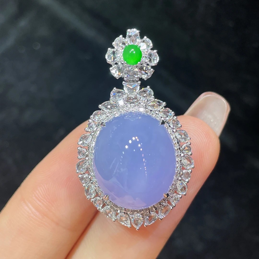 天然缅甸翡翠A货紫罗兰蛋面吊坠，18k金镶嵌伴钻