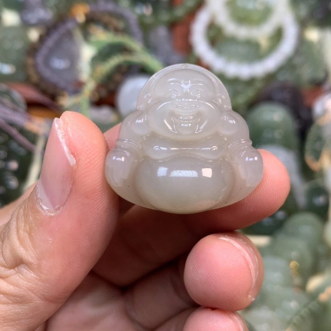 【闪购商品】颈饰未镶嵌和田玉