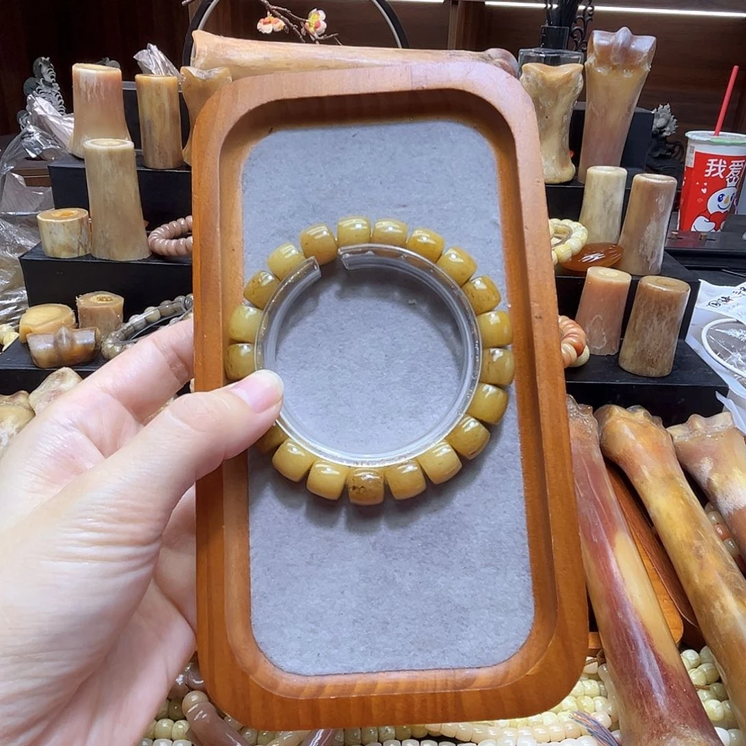 无非金属老料直切手串