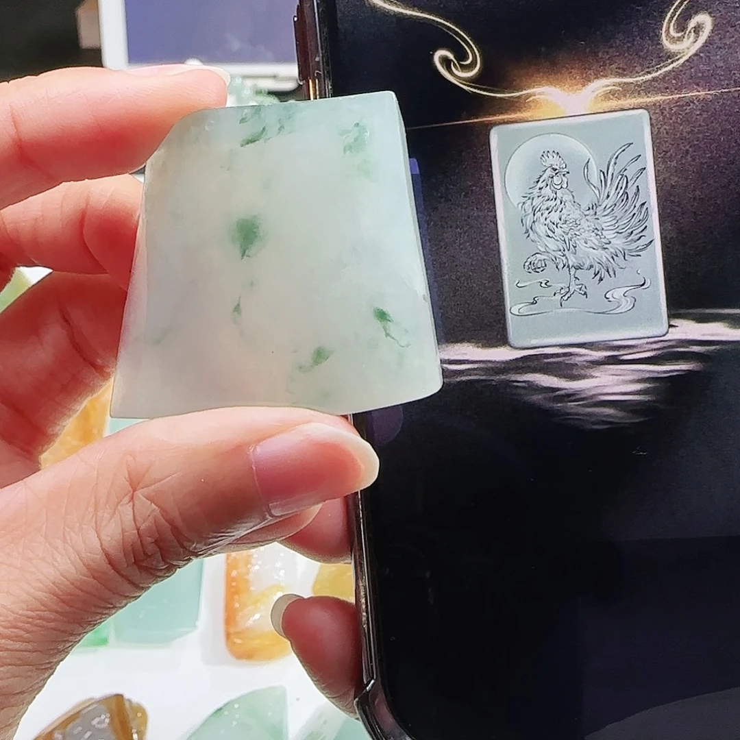 定制翡翠未镶嵌缅甸翡翠挂件