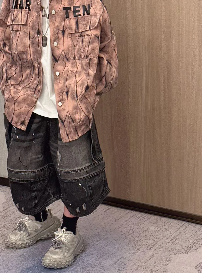 【蜡小新】【莫奈花园】儿童韩版宽松牛仔外套，模特穿150，