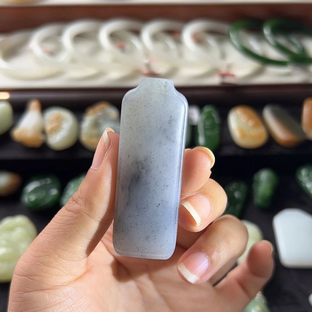 和田玉未镶嵌吊坠(不含链)