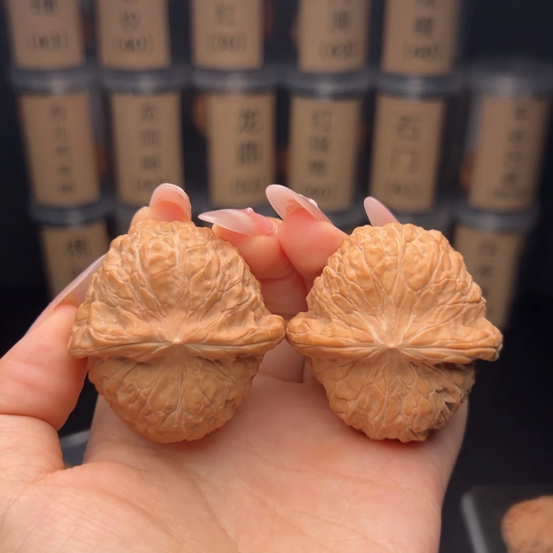 ****智文玩核桃吊坠南瓜