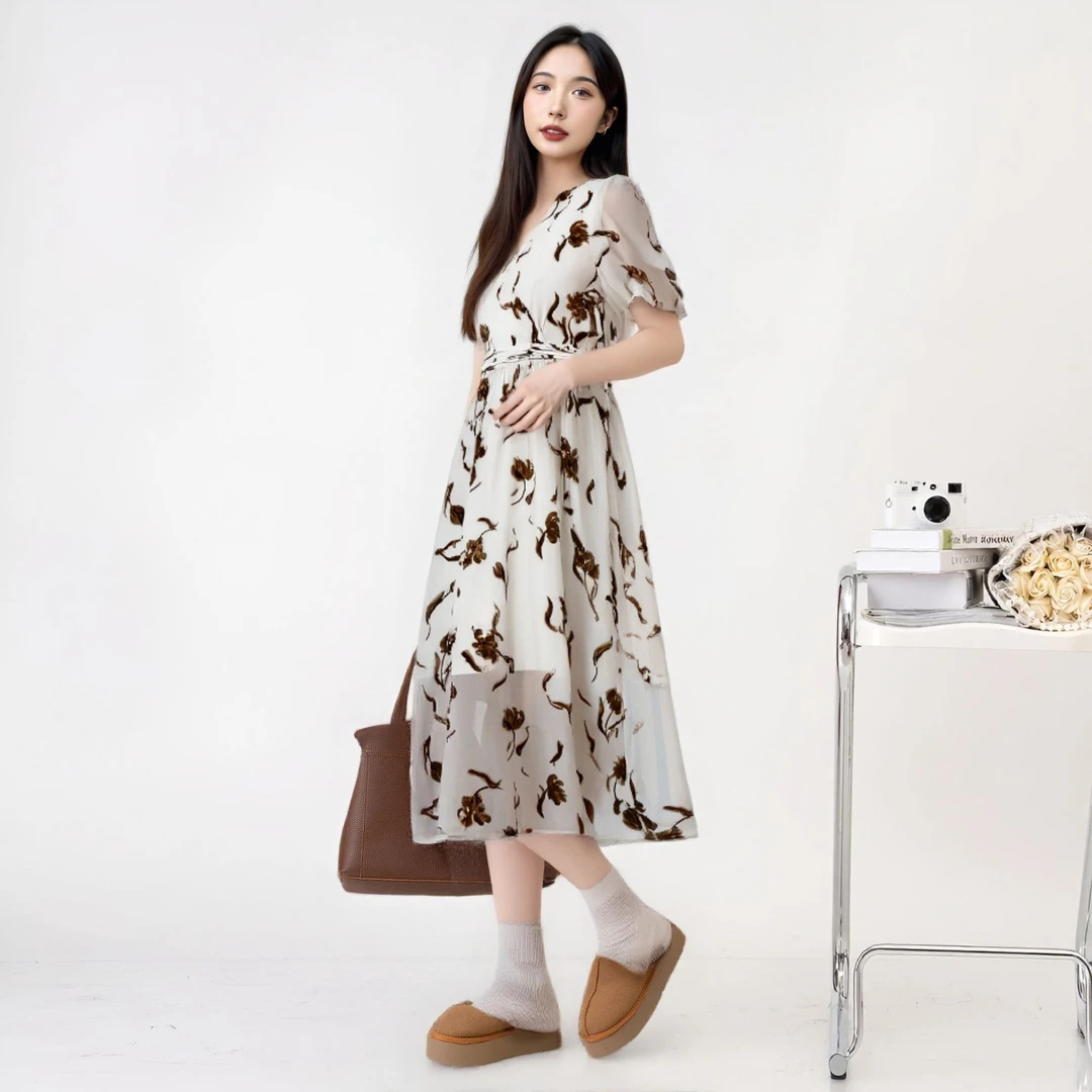 时尚法式碎花连衣裙（52100）