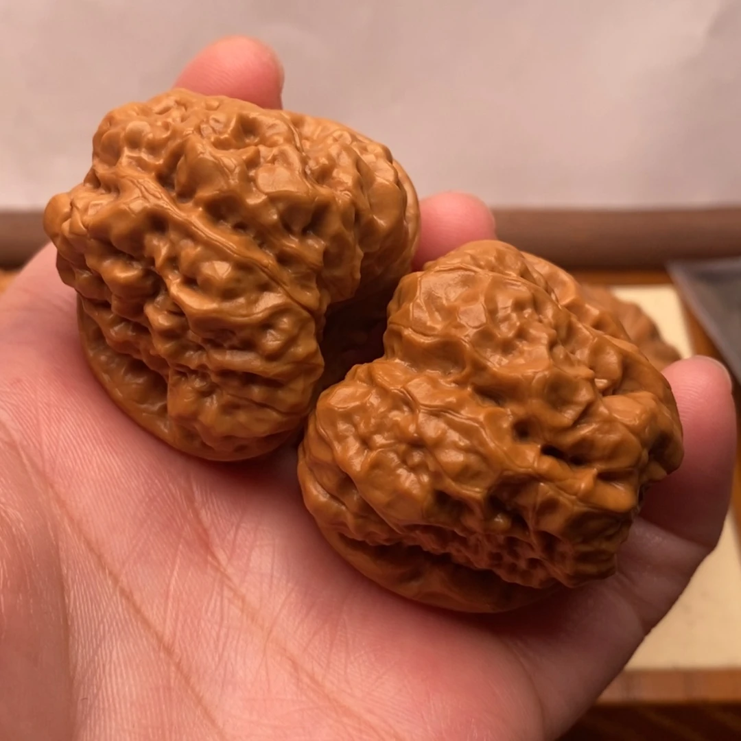 【闪购商品】把件文玩核桃沈****选边40左右