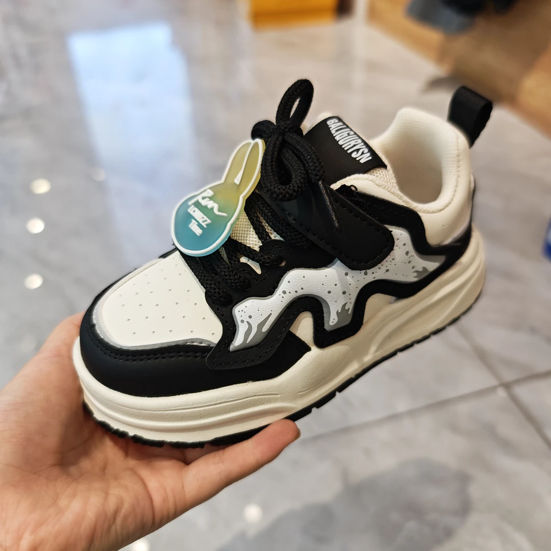 时尚百搭休闲鞋2025春秋款