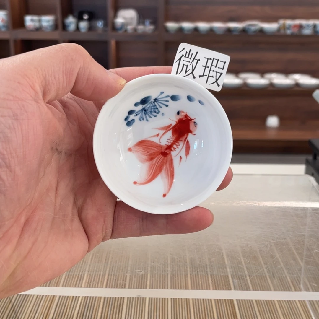 釉下手绘茶具微瑕