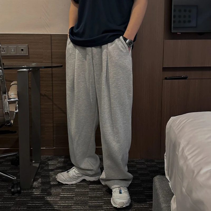 2025男士夏季韩版潮流宽松直筒运动休闲长裤灰色束脚免烫微弹棉%