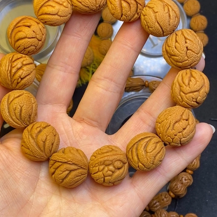 桃核吊坠秦岭龙纹19尺寸