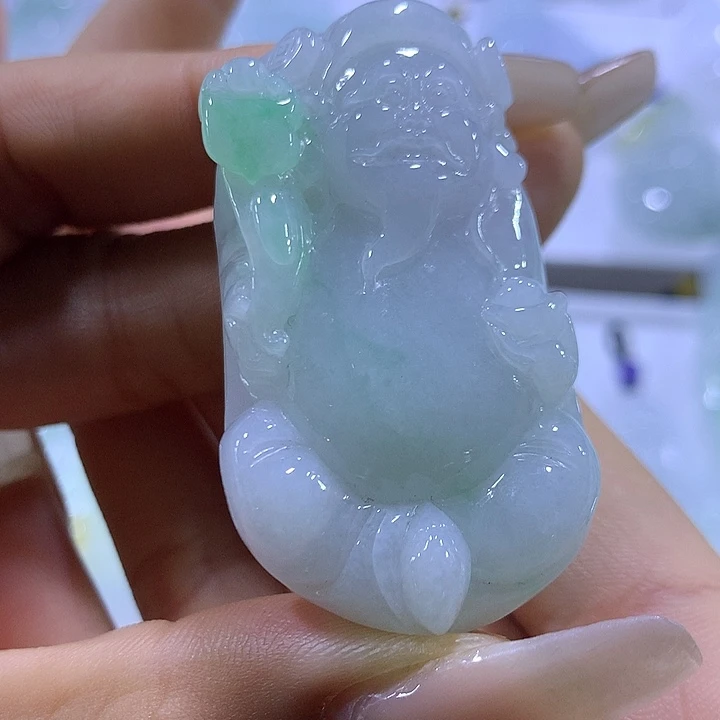 翡翠未镶嵌颈饰天然翡翠A货吊坠