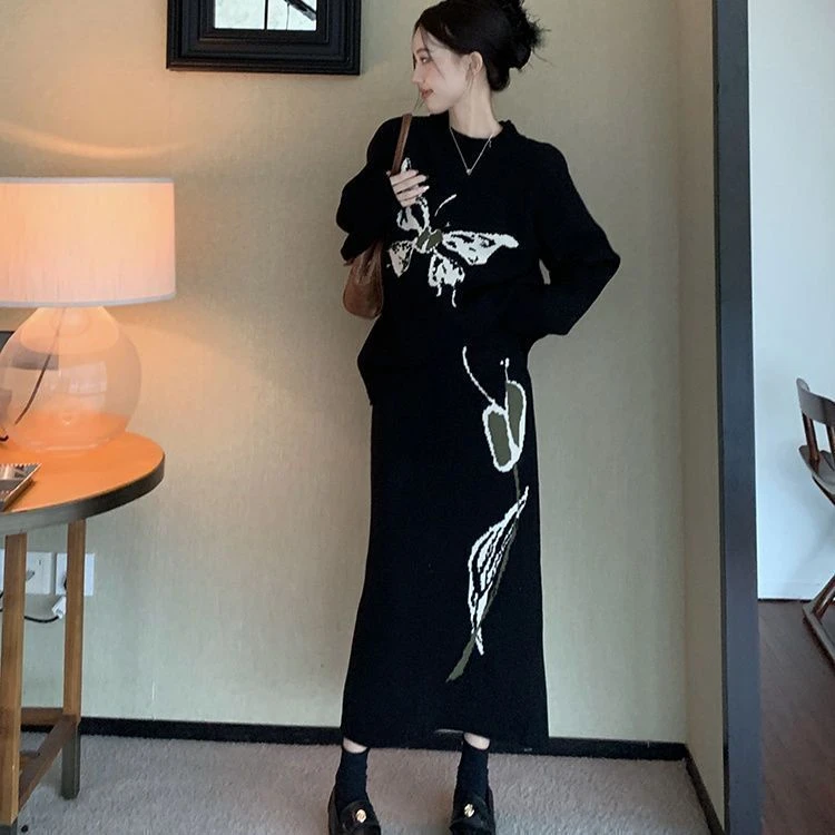 秋冬装搭配一整套国风新中式蝴蝶卷边套头针织毛衣半身裙两件套装