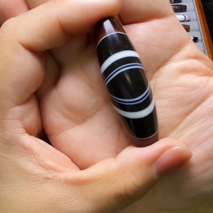 虎***山玛瑙/玉髓未镶嵌颈饰