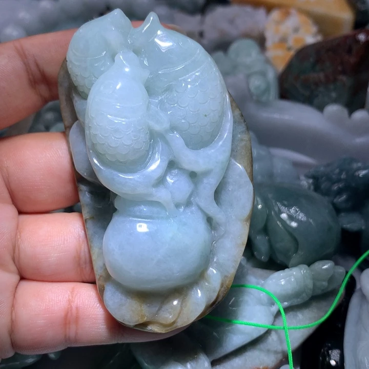 翡翠未镶嵌颈饰保真天然A货翡翠