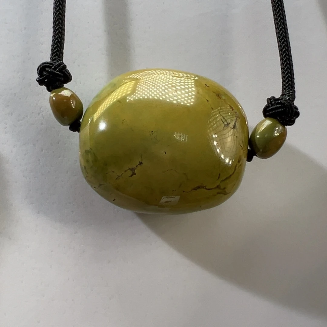 绿松石未镶嵌挂件