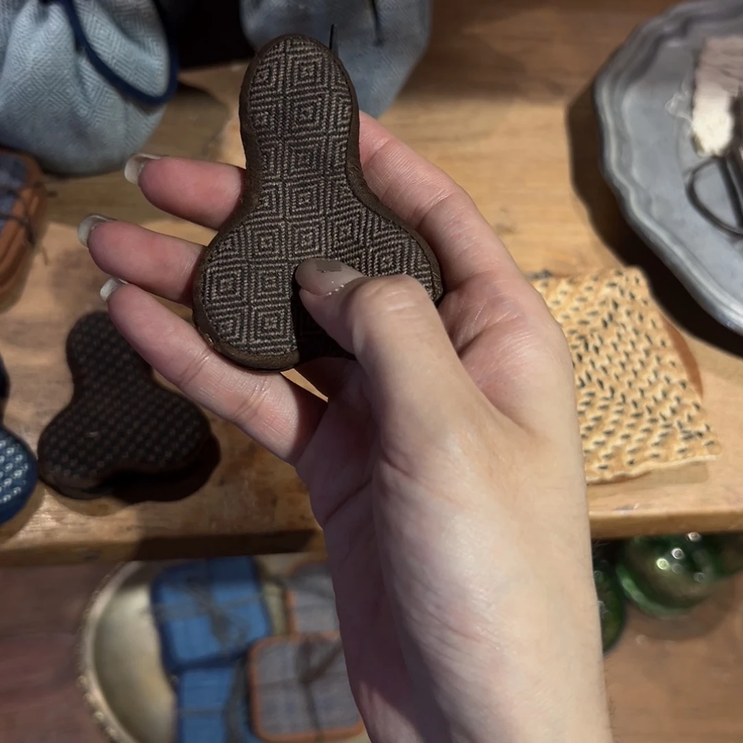 陶瓷。       陶瓷。