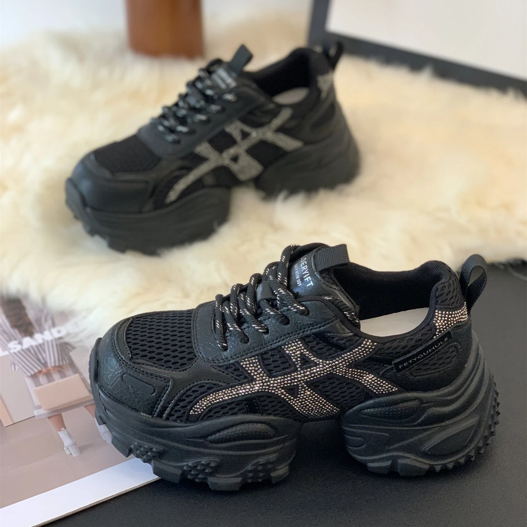 新款厚底显脚小时尚老爹鞋女2025年秋季舒适欧洲站百搭休闲运动鞋