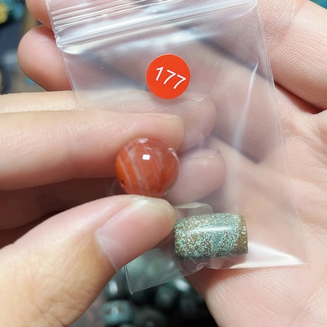 *****玛瑙/玉髓未镶嵌圆珠桶珠老型手串！！