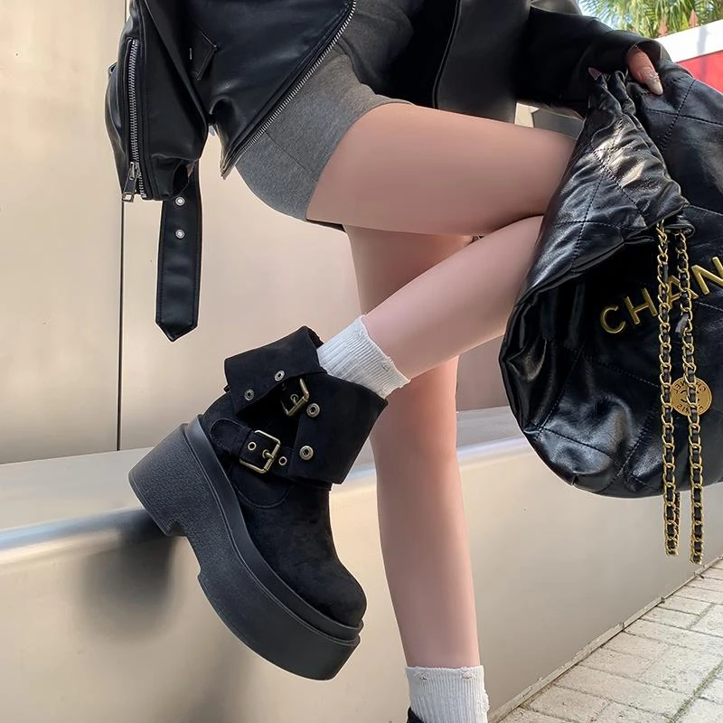 度卡奴厚底增高美拉德堆堆靴马丁靴时尚百搭皮带扣短靴女靴中筒靴