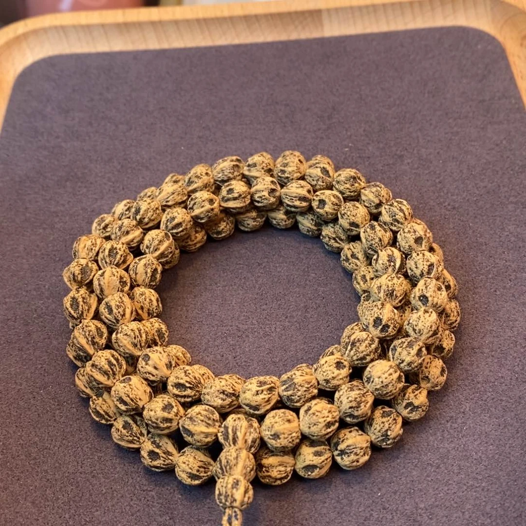 过***卒柏香籽/百香籽吊坠