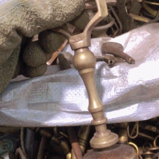 神***三闪电购铜摆件工艺品