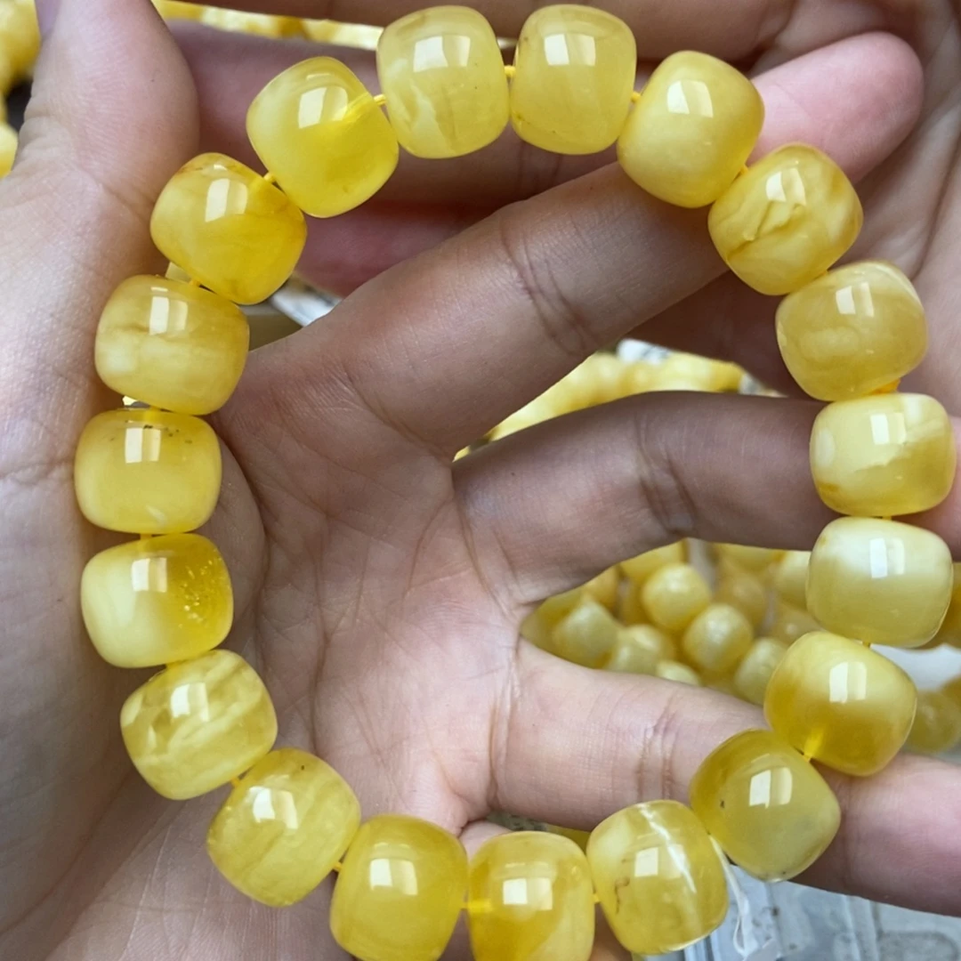 琥珀未镶嵌珠宝奇石32