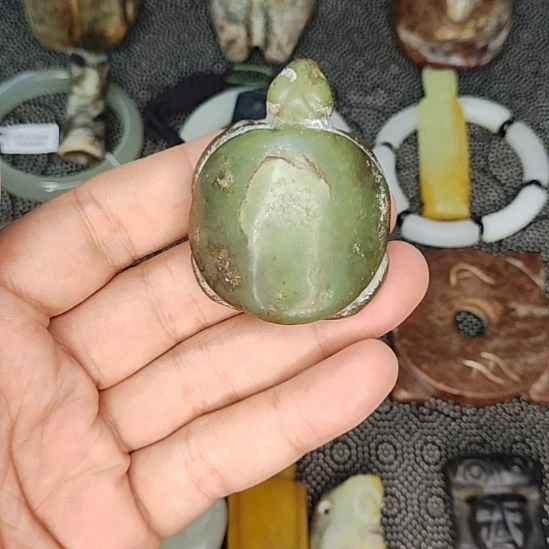 吊坠龙脊菩提物件优美，欢迎咨询