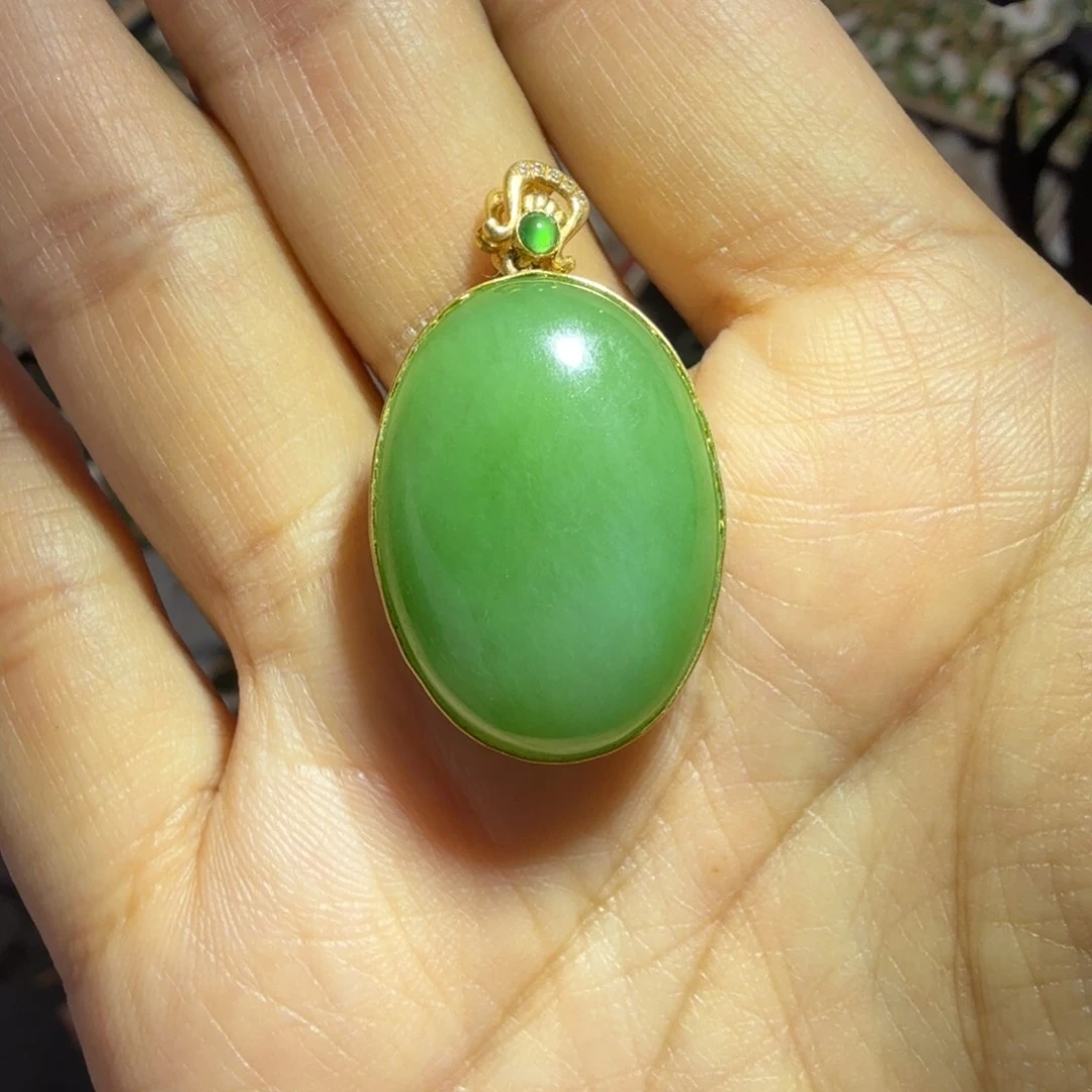 和田玉18K金镶嵌颈饰碧玉鸽子蛋吊坠TZ多样性拍一发一