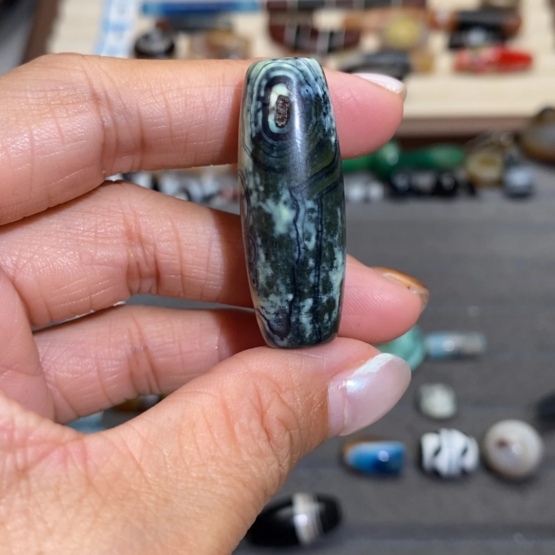 琦***琦玛瑙/玉髓合金手链